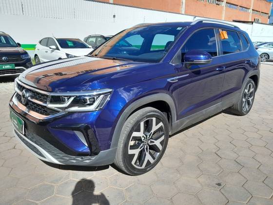 VOLKSWAGEN TAOS 1.4 250 TSI TOTAL FLEX HIGHLINE AUTOMÁTICO